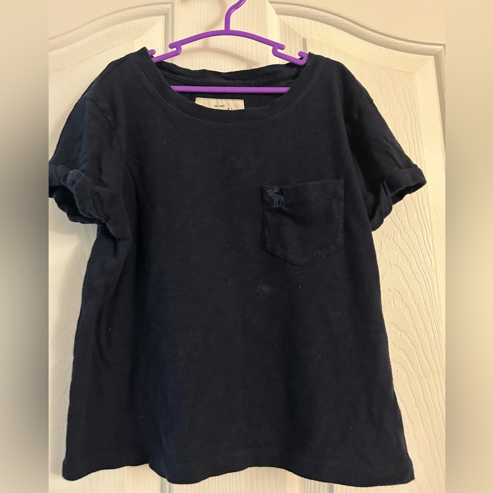 Ambercrombie kids Navy shirt!